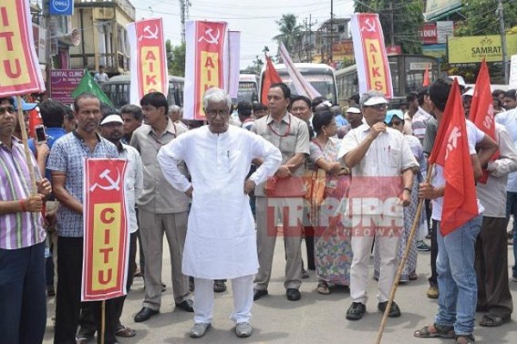 Manik Sarkar alleges â€˜Jungle Rajâ€™ in Tripura